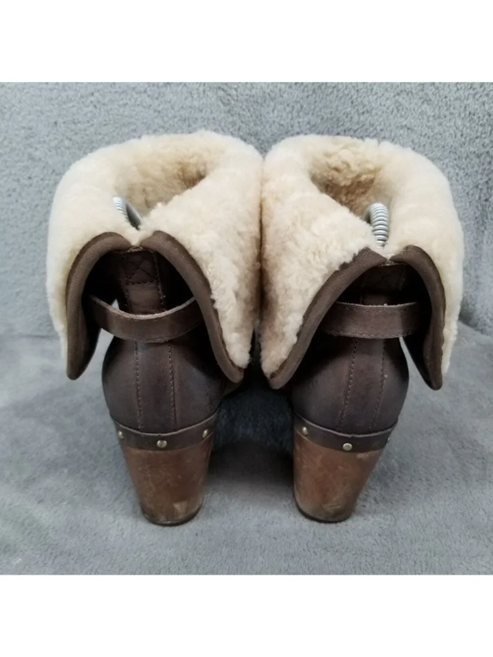 UGG Shoes Womens Size 7 Lynnea Brown Leather Shearling Wood Sole Boots *Read*